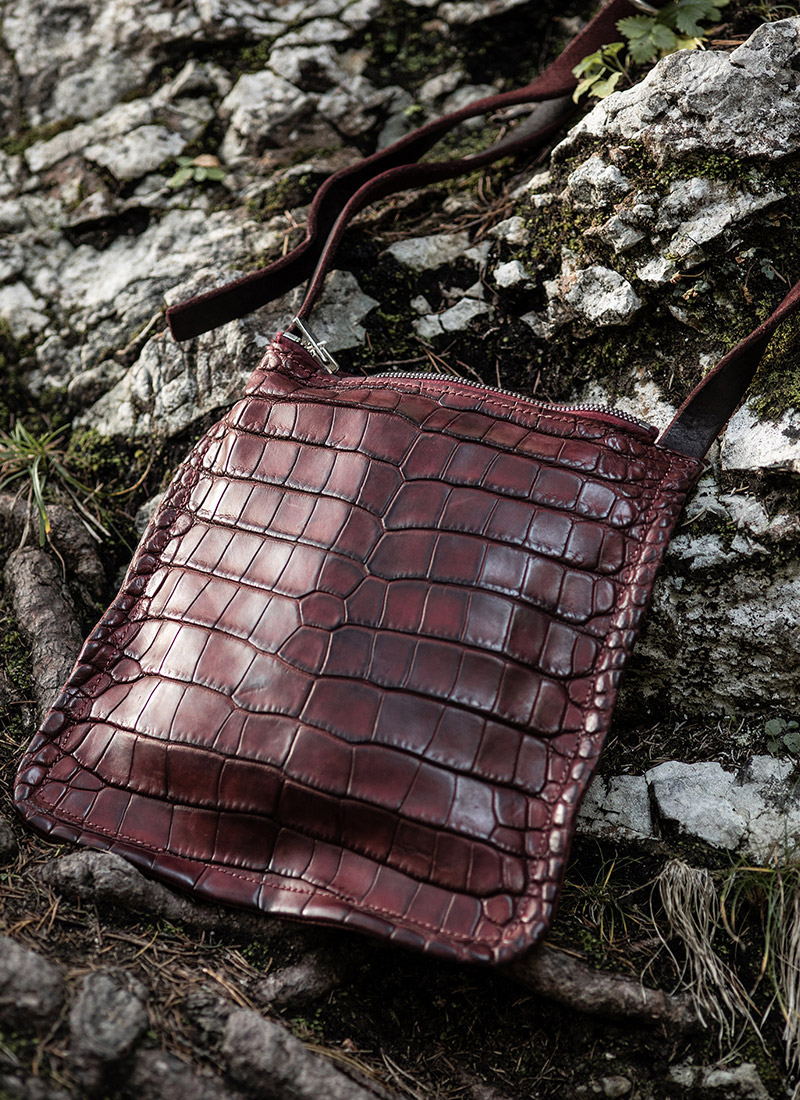 hide-m  GUIDI Cross Body Bag W4, crocodile leather
