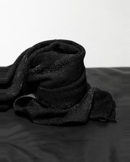 LABEL UNDER CONSTRUCTION Surfacing Loops Blanket Large Decke cashmere silk cotton black hide m 2