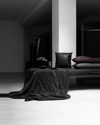 Editorial Homeware Collection Label Under Construction Boris Bidjan Saberi M A hide m 11