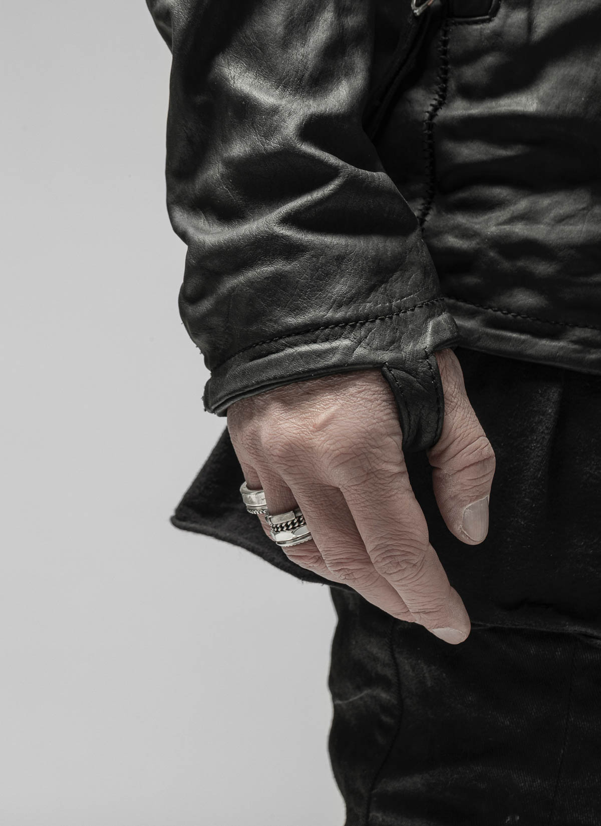 hide-m | Boris Bidjan Saberi exclusively J2 men jacket, black 