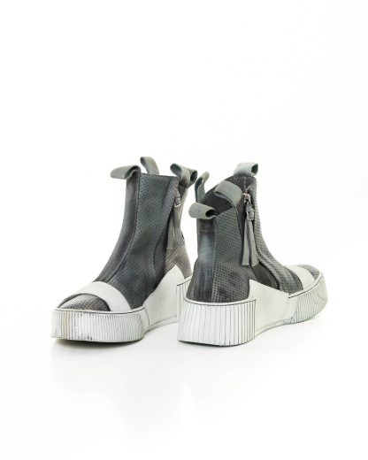 BORIS BIDJAN SABERI BBS men BAMBA3.1 high top zip sneaker shoe boot herren schuh object dyed hand treated nat white tan cow leather perforated ink grey hide m 4