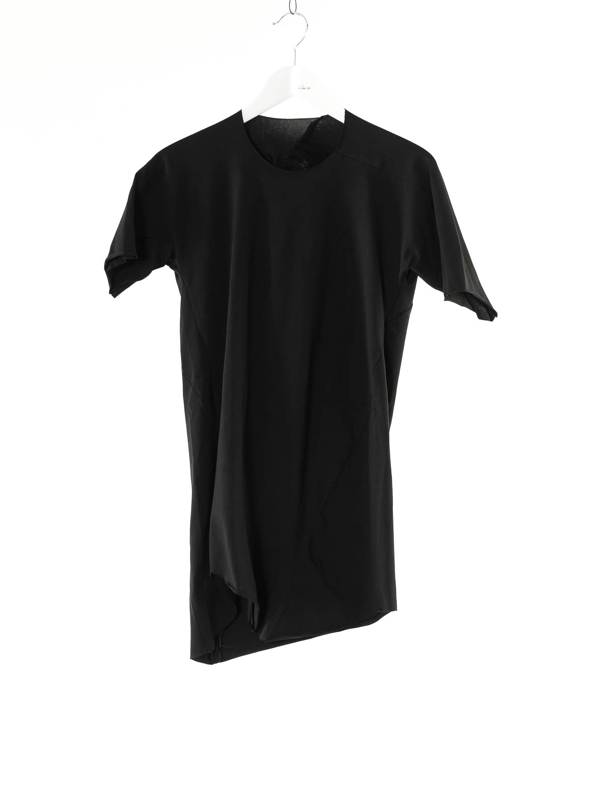 hide-m | LEON EMANUEL BLANCK Distortion Curved T-Shirt, black cotton