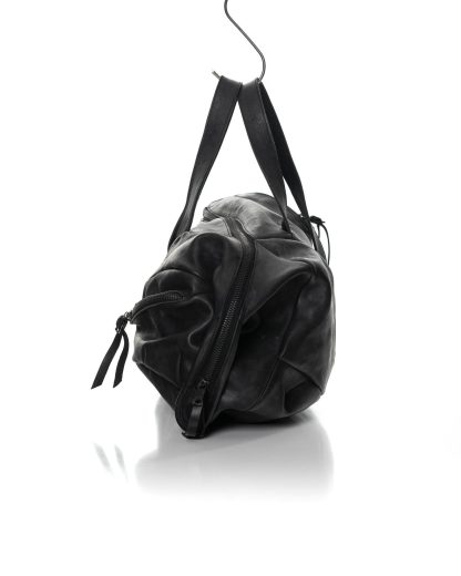 LEON EMANUEL BLANCK DIS WEB 01 S Weekender Bag small horse leather black hide m 4