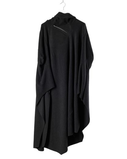 LEON EMANUEL BLANCK DIS M PONCHO 01 Men Distortion Poncho virgin wool cashmere black hide m 1