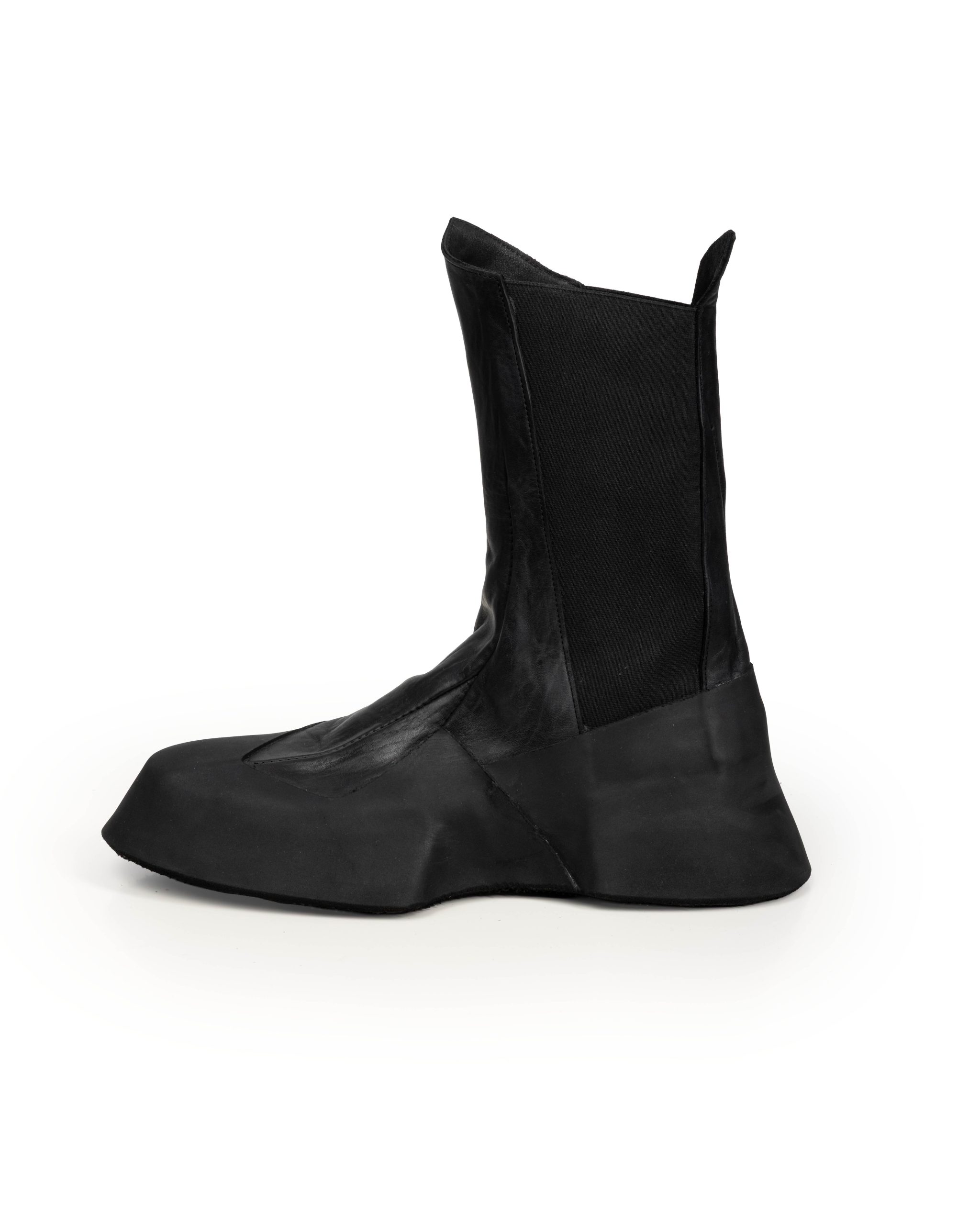 hide-m | LEON EMANUEL BLANCK Hybrid Sneaker, black horse