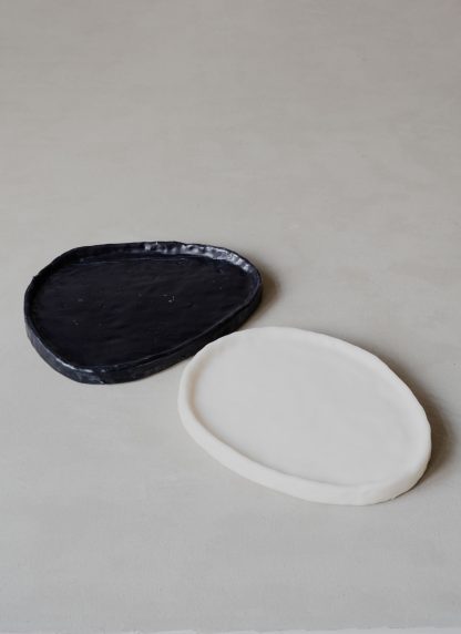 Oberflacht Tray oval 1100gr handmade beeswax paraffin black hide m 3