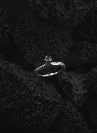 ROSA MARIA KAMA R H DIA 8X8 RU Ring Jewellery Jewelry Schmuck Sterling Silver 8x8 Cut Diamonds Ruby hide m 1